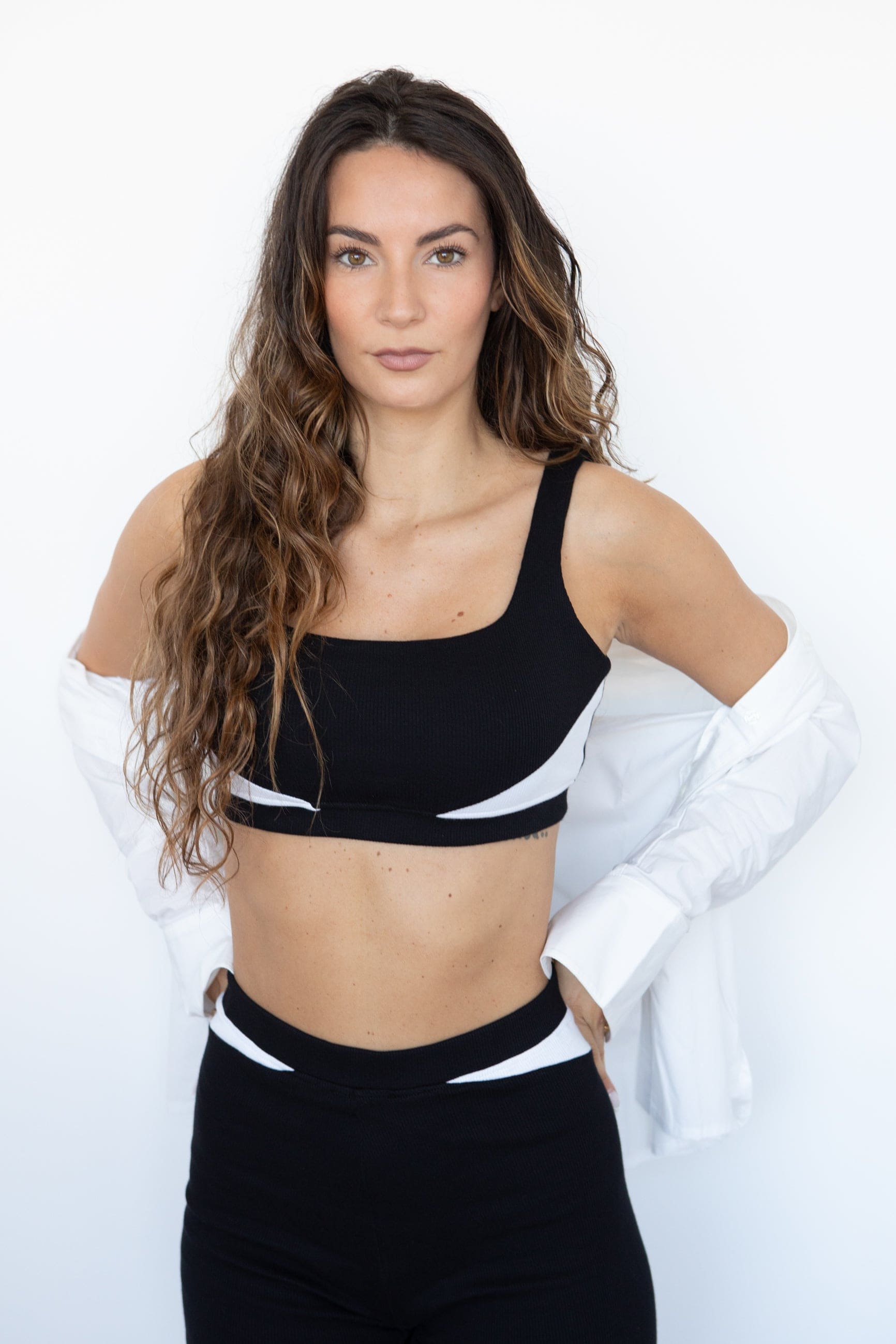 PALOMA CROP-Roar Republic