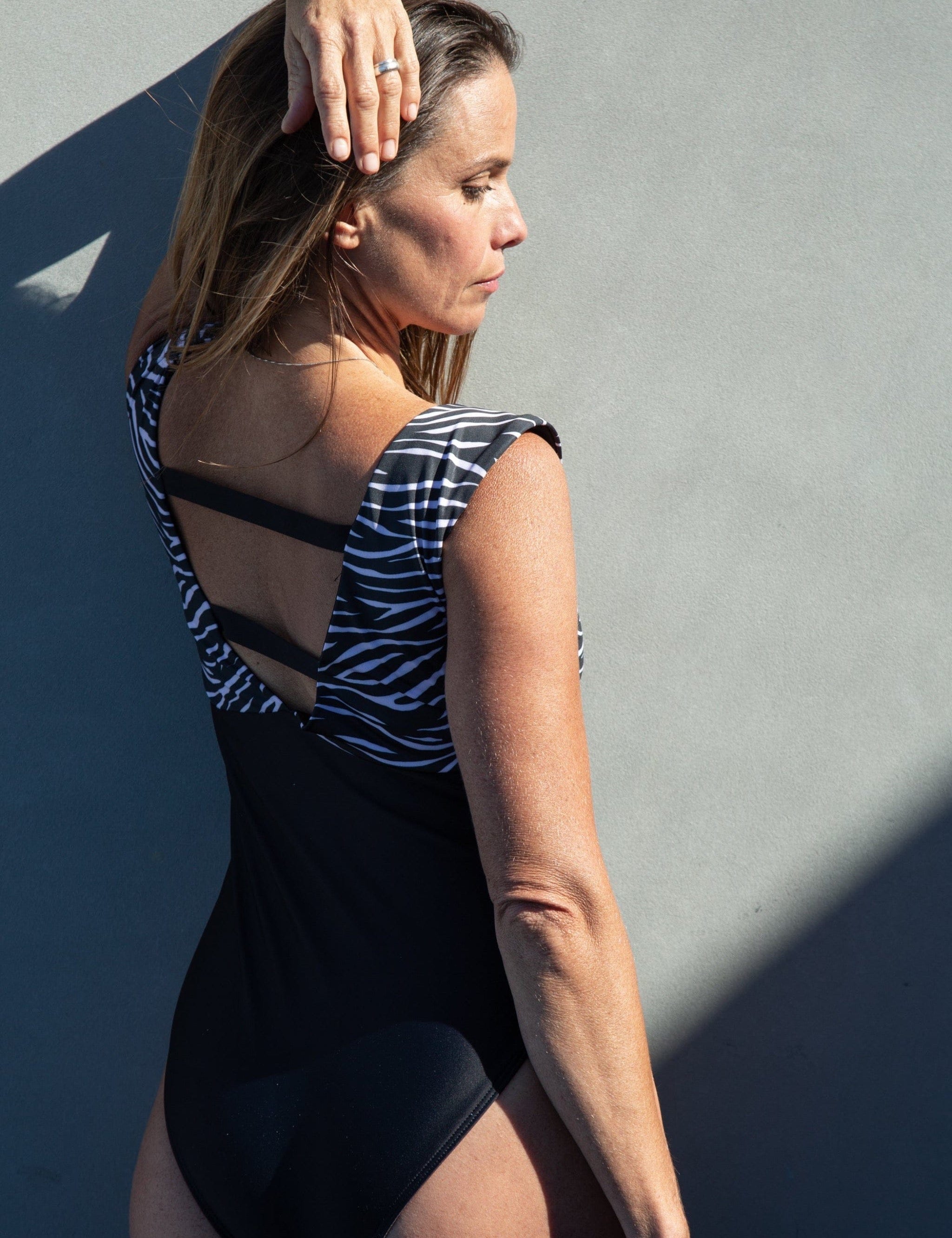 MKALI LEOTARD-Roar Republic