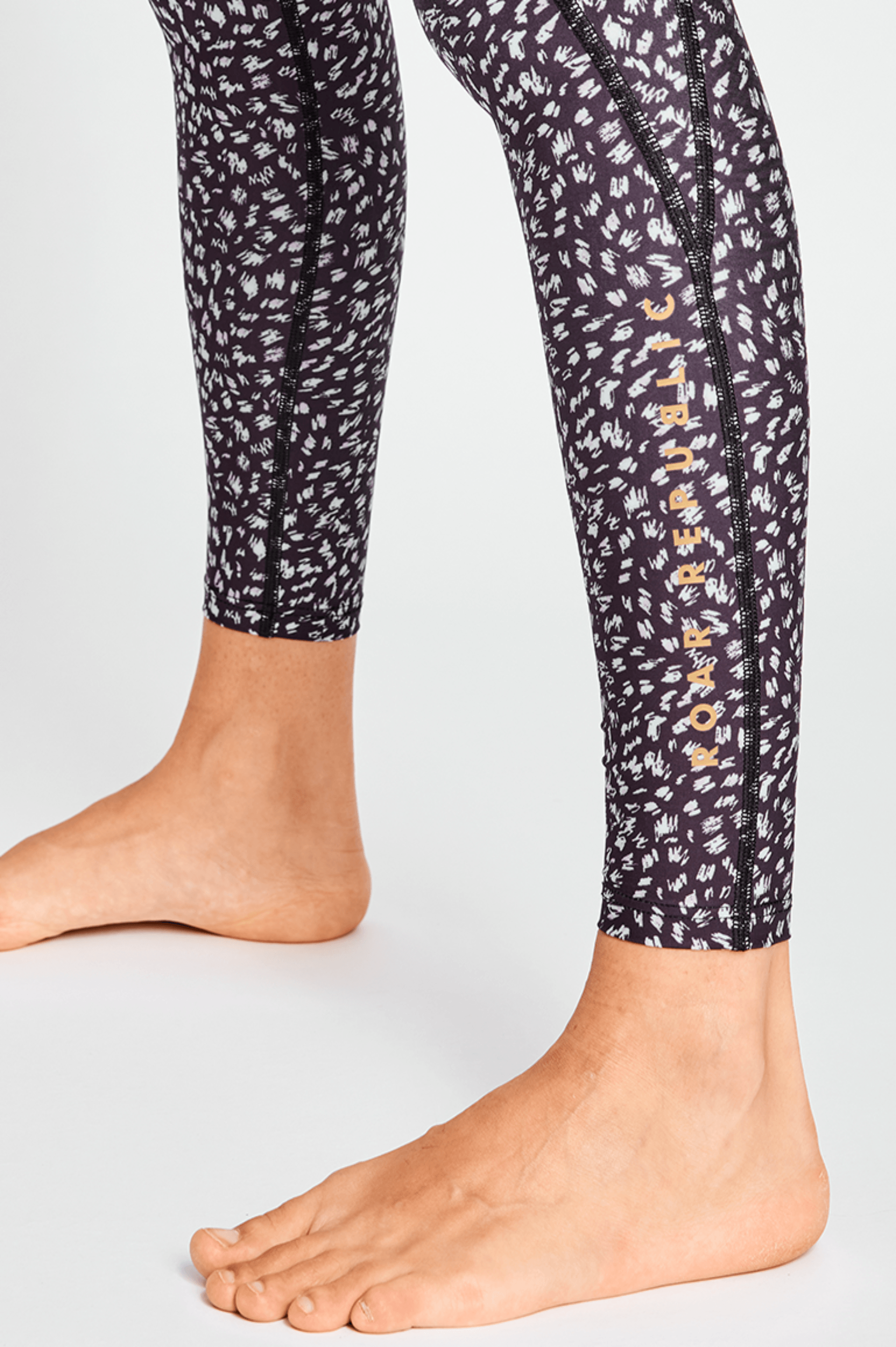 TRIBAL LEGGINGS-Roar Republic